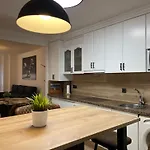 Apartment Centro Dindurra *