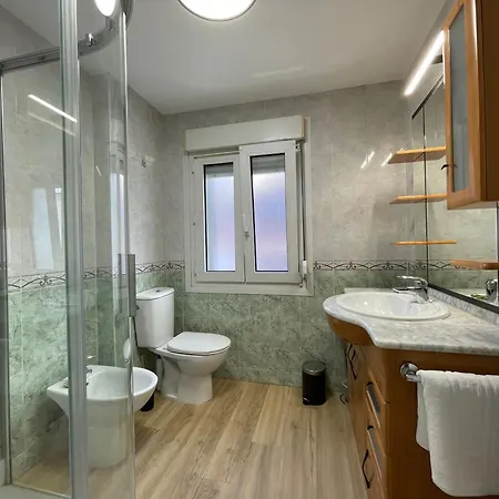 Апартаменты Centro Dindurra Хихон