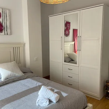 Centro Dindurra Апартаменты Хихон