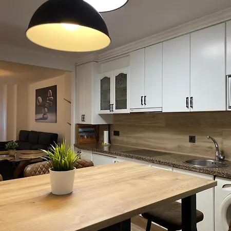 Apartament Centro Dindurra *